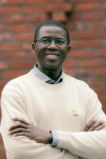 Dr. Robert Mutegeki