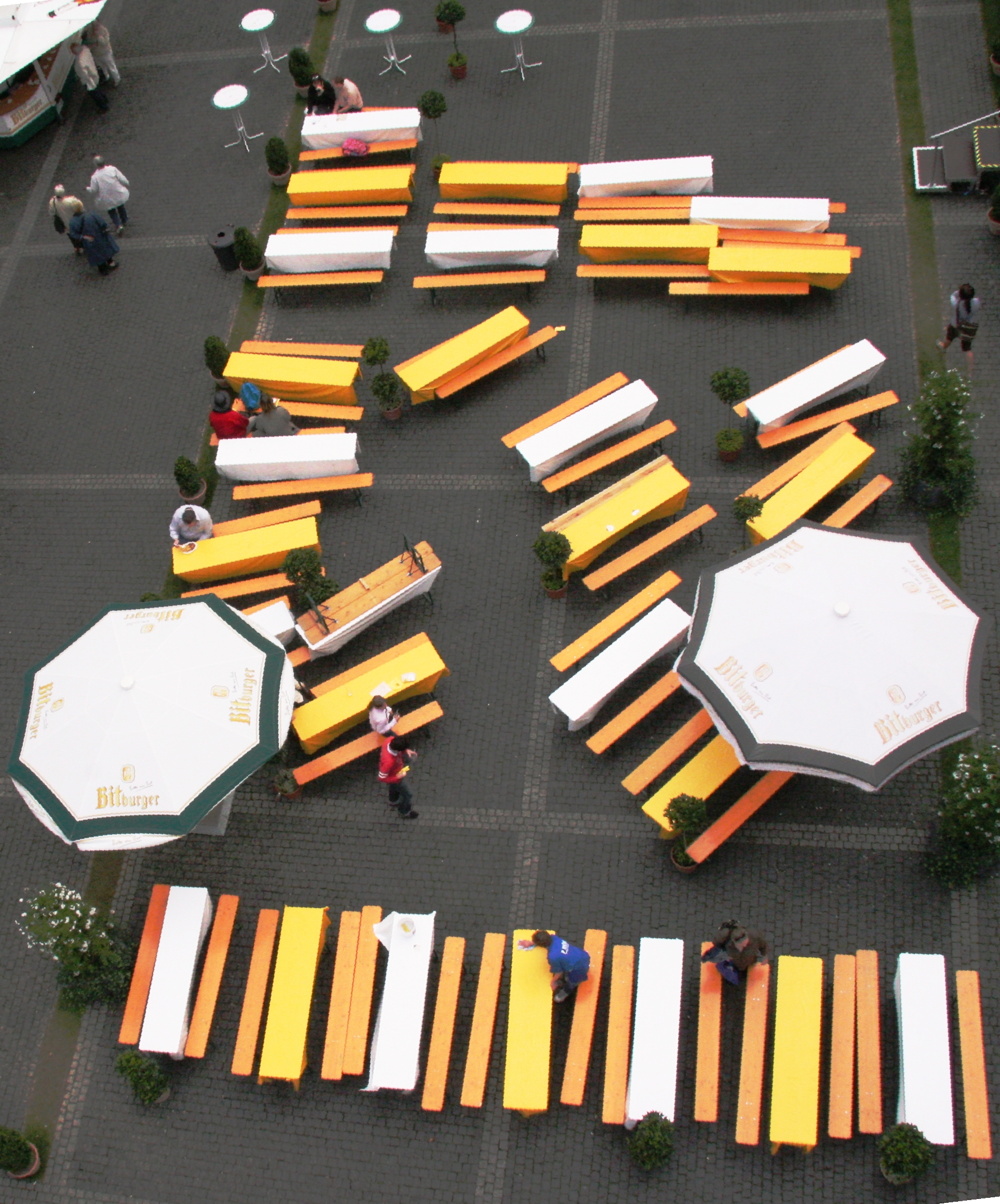 6407_biertische